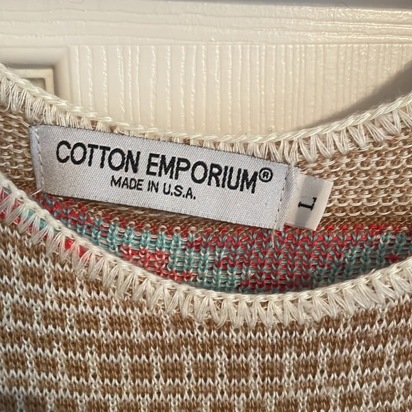 Patterned Sleeveless Top - Multicolor - Picture 2 of 6